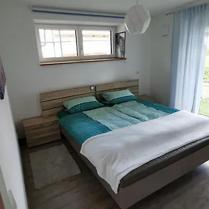 Apartment Mia-lena, Penzing